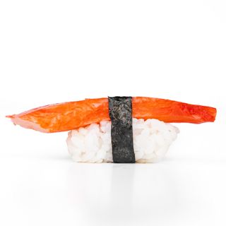 DY104. Nigiri surimi 2 pezzi