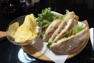 Prego no Bolo do Caco