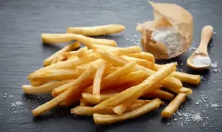 Ración De Patatas Clásicas