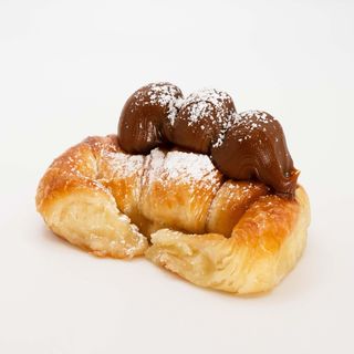 Medialuna Con Dulce De Leche