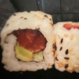 40.California De Atún (8 Pzs.)