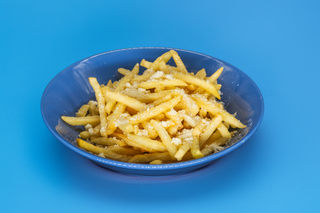 Cartofi prăjiți cu usturoi și parmezan