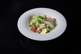 Салат Цезар з куркою
