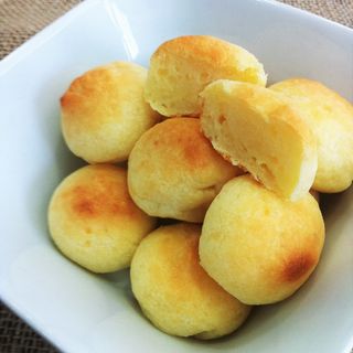 Pão de Queijo 10 uni