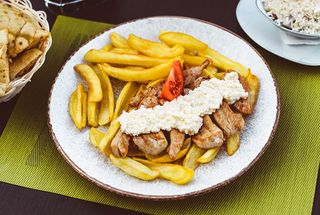 Dimljena ćuretina u kajmaku