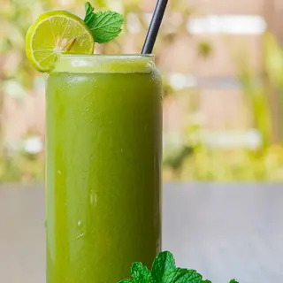 Ginger mint lemonade