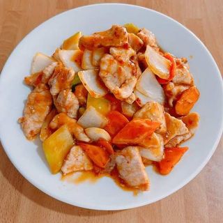 72. Cerdo con Salsa Picante