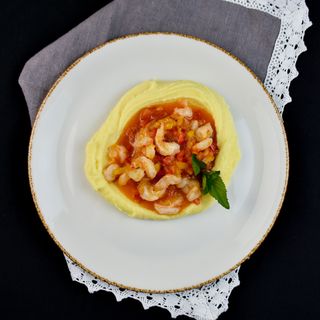 Тигровые креветки в остро-сладком соусе