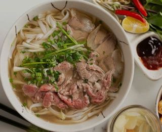 10C. Pho Bo Tai Chin