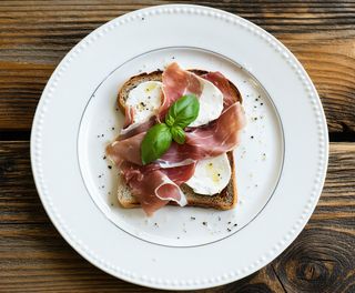 Toast prosciutto & mozzarella