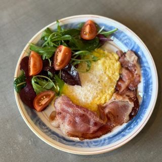 Скрембл з беконом