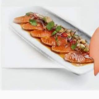 TATAKI DE SALMON (8UDS)
