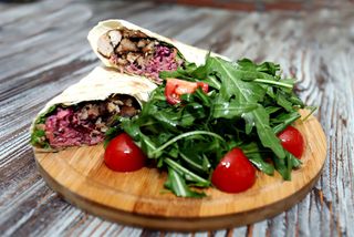 ვრაპი ქათმის ხორცით 