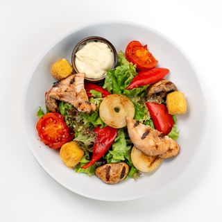 Salată grill cu creveți