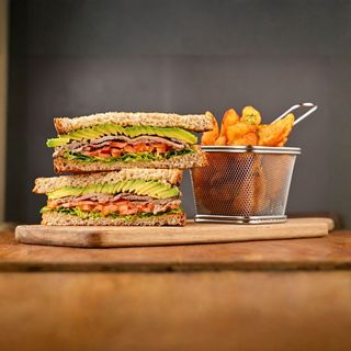 Grilled Beef Avo Sandwich