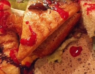 Grilovani koziji sir