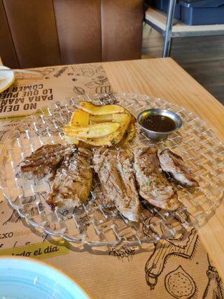 Presa Iberica con salsa de vermut Petroni.