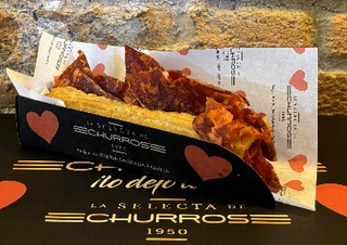 CHURRO CHORIZO IBERICO CON QUESO