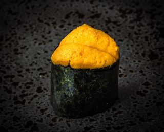 Gunkan maki  Uni