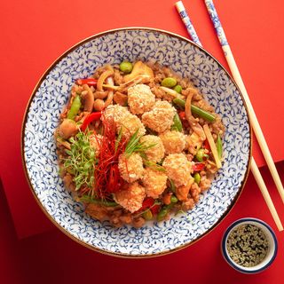 Смажений рис з овочами та тофу