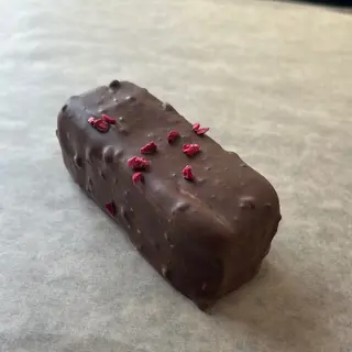 Batonik twarogowy z maliną 