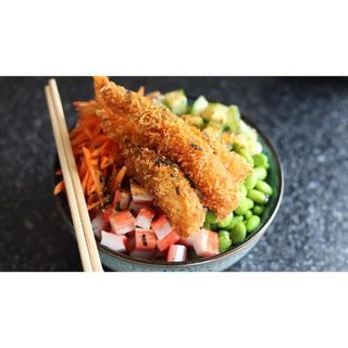 Tempura de shrimp poke