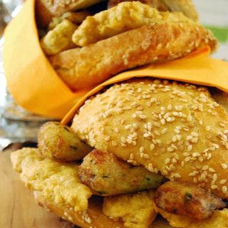 Pane con panelle e crocchè