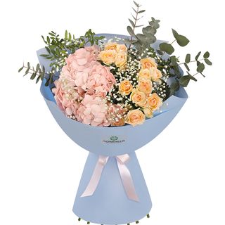 Букет "Світ починається з мами"