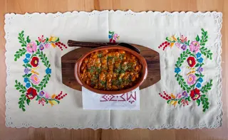 Tavče