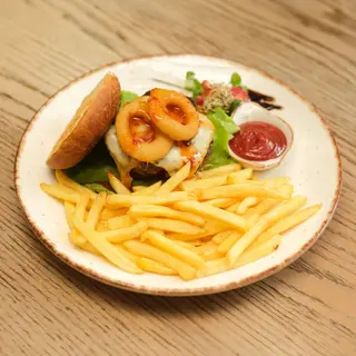 Thai chili cheeseburger