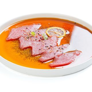 111. Carpaccio tonno - 10 pezzi