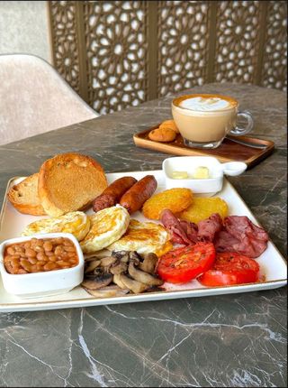 English Breakfast