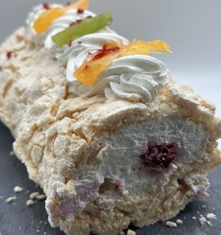 Меренговий рулет (ціна за 100г)