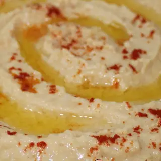 ՀՈՒՄՈՒՍ