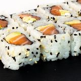 California Maki De Salmón (8 Uds.)N°35