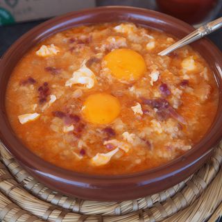 Sopa Castellana o de Ajo (1 Persona)