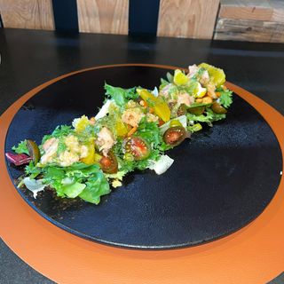 Ensalada de salmón ahumado 