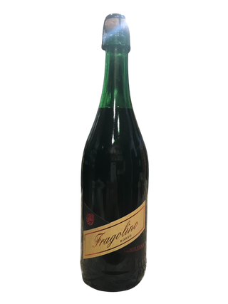 Fragolino spumante aromatizzato alla fragola dolce frizzante rosso