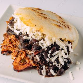 Arepa pabellón 