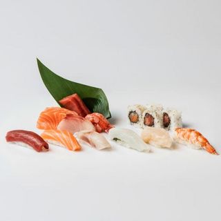 SUSHI SASHIMI MISTO 18 PZ