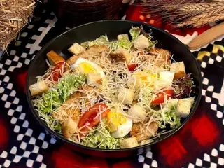 Салат Цезар з курочкою (200g)