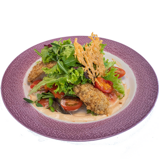 Салат із хрусткою індичкою та димними томатами