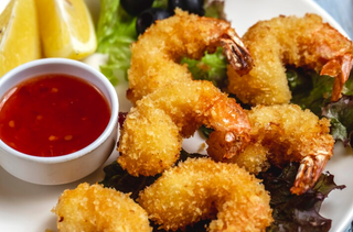 Fried prawns (ración)