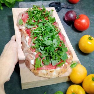 Pinsa Bresaola (Blanca)