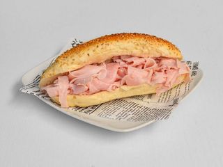 Panino con prosciutto cotto