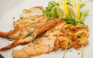 Misto di pesce alla griglia