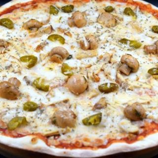 ქათმის და სოკოს პიცა 4 ნაჭერი