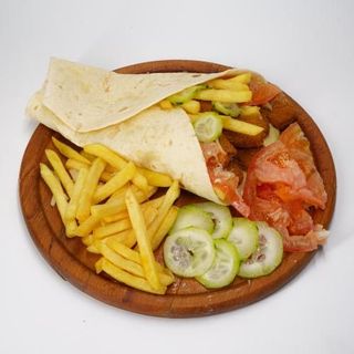 Riblji štapići u tortilji
