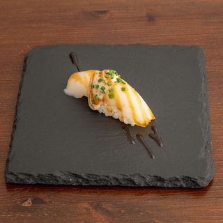 Nigiri de pez mantequilla
