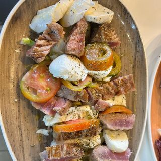 Caprese di tonno e bufala